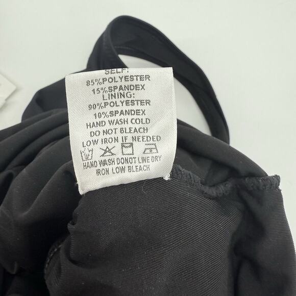 Stylish Black One-Piece Swimsuit - Picture 7 of 9